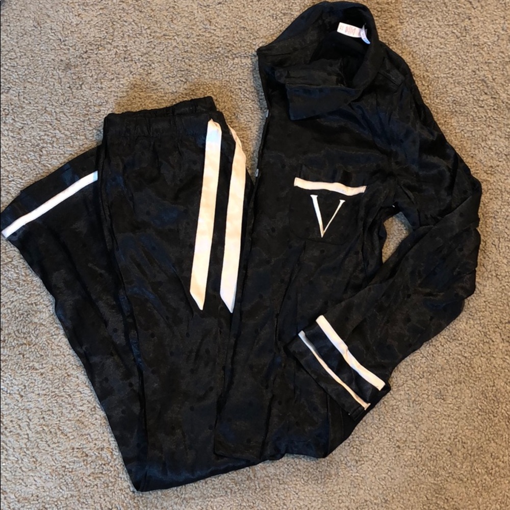 Victoria’s Secret silky Pajama Set size s